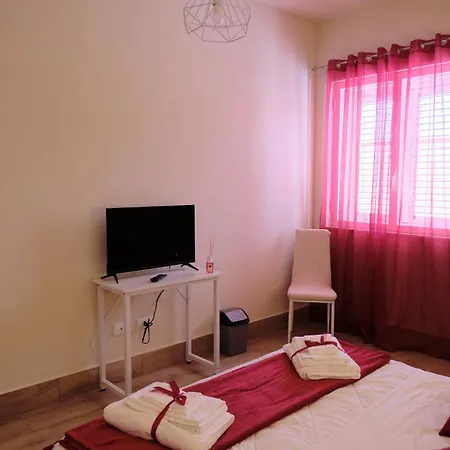 Bed and Breakfast Faro Di Luce *