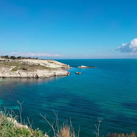 Bed and Breakfast Faro Di Luce *
